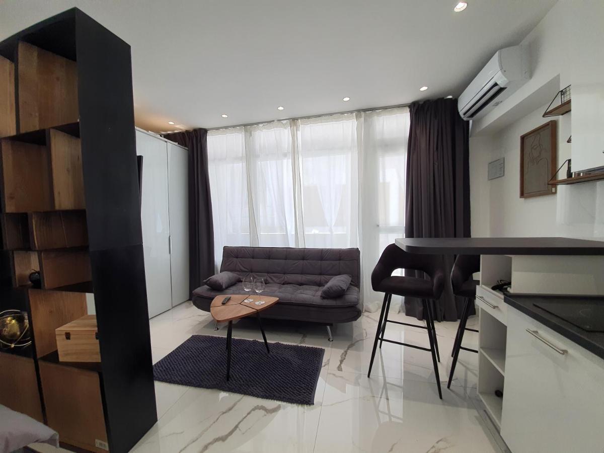 Apartmani Lavin Malinska Exterior foto