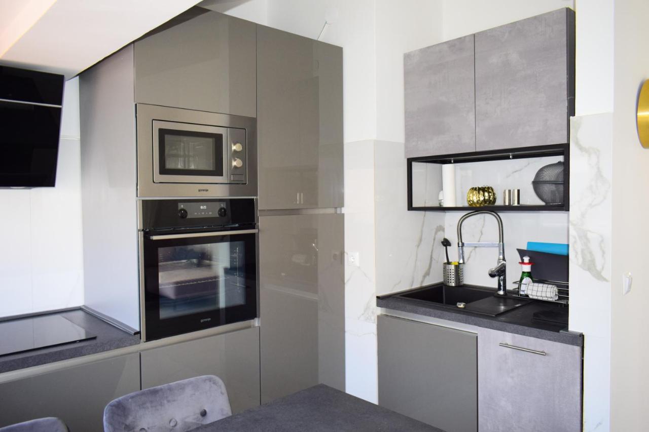 Apartmani Lavin Malinska Exterior foto